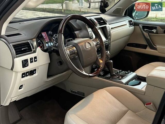 Серый Лексус ГХ, объемом двигателя 4.61 л и пробегом 130 тыс. км за 37500 $, фото 71 на Automoto.ua