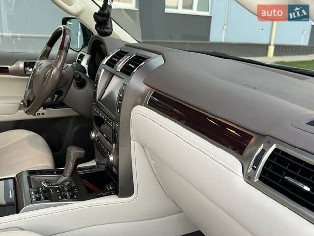 Серый Лексус ГХ, объемом двигателя 4.61 л и пробегом 130 тыс. км за 37500 $, фото 40 на Automoto.ua