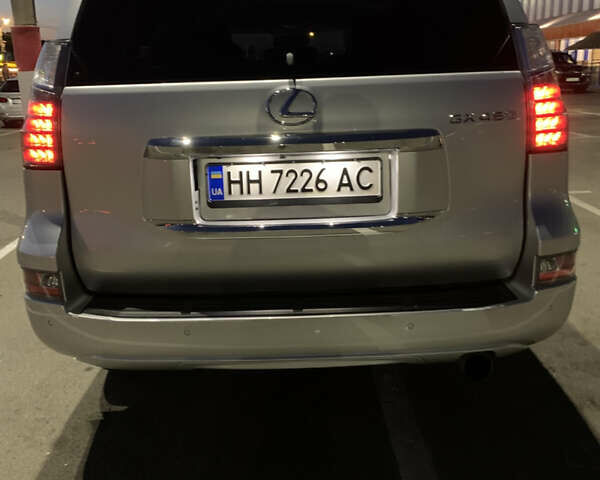 Серый Лексус ГХ, объемом двигателя 4.61 л и пробегом 125 тыс. км за 45000 $, фото 10 на Automoto.ua
