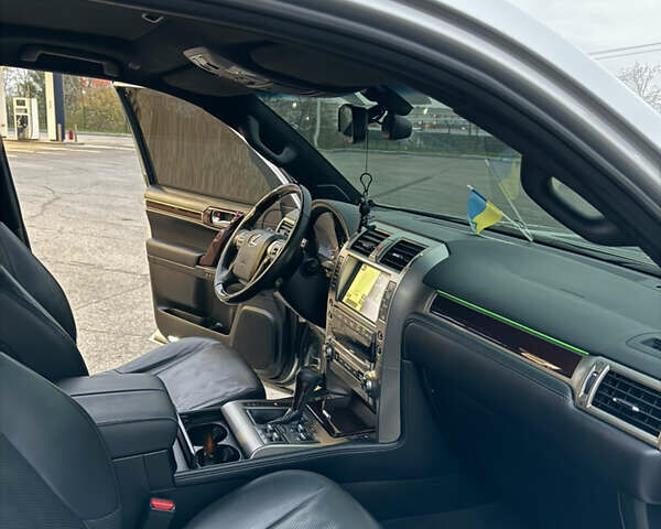 Серый Лексус ГХ, объемом двигателя 4.6 л и пробегом 118 тыс. км за 41500 $, фото 12 на Automoto.ua