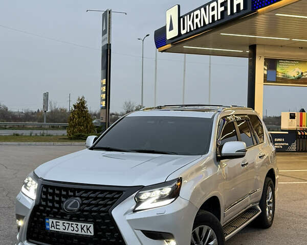 Серый Лексус ГХ, объемом двигателя 4.6 л и пробегом 118 тыс. км за 41500 $, фото 5 на Automoto.ua