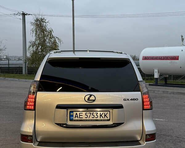 Серый Лексус ГХ, объемом двигателя 4.6 л и пробегом 118 тыс. км за 41500 $, фото 9 на Automoto.ua