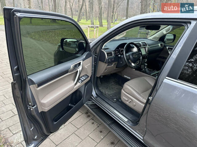 Сірий Лексус ГХ, об'ємом двигуна 4.61 л та пробігом 115 тис. км за 52700 $, фото 26 на Automoto.ua