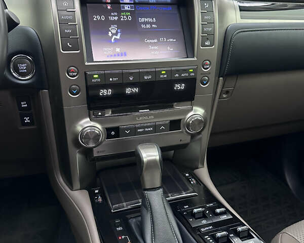 Сірий Лексус ГХ, об'ємом двигуна 4.61 л та пробігом 115 тис. км за 52700 $, фото 37 на Automoto.ua