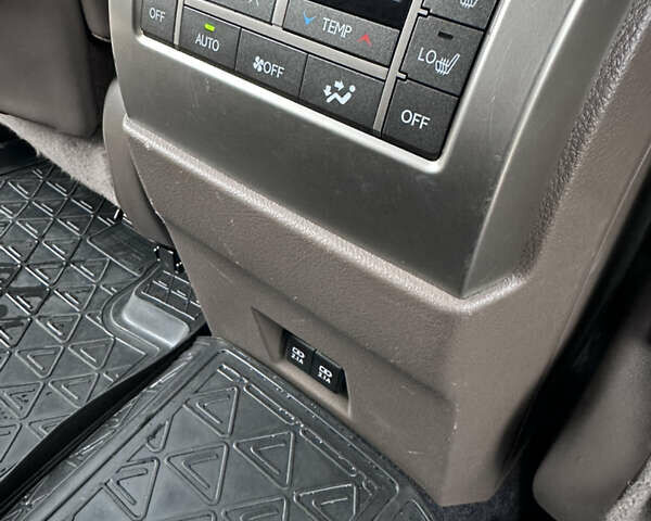 Сірий Лексус ГХ, об'ємом двигуна 4.61 л та пробігом 115 тис. км за 52700 $, фото 57 на Automoto.ua