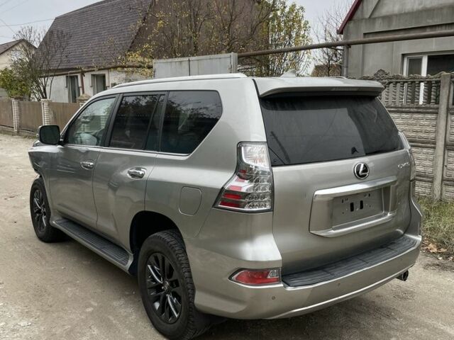 Серый Лексус ГХ, объемом двигателя 4.6 л и пробегом 49 тыс. км за 39000 $, фото 2 на Automoto.ua