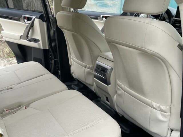 Серый Лексус ГХ, объемом двигателя 4.6 л и пробегом 49 тыс. км за 39000 $, фото 13 на Automoto.ua