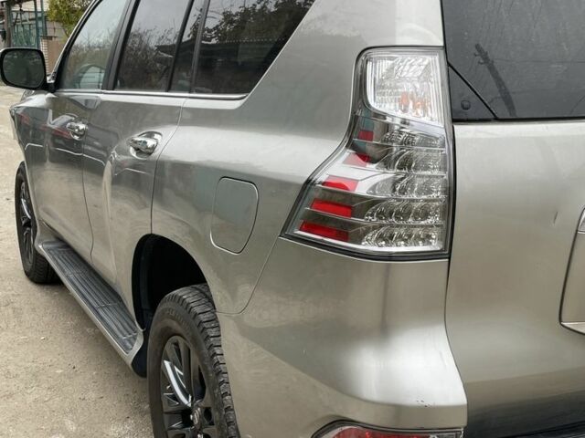 Серый Лексус ГХ, объемом двигателя 4.6 л и пробегом 49 тыс. км за 39000 $, фото 14 на Automoto.ua