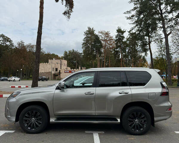 Лексус ГХ 2023 у Харкові на Automoto.ua Сірий Лексус ГХ, об'ємом двигуна 4.61 л та пробігом 29 тис. км за 69500 $, фото 6 на Automoto.ua