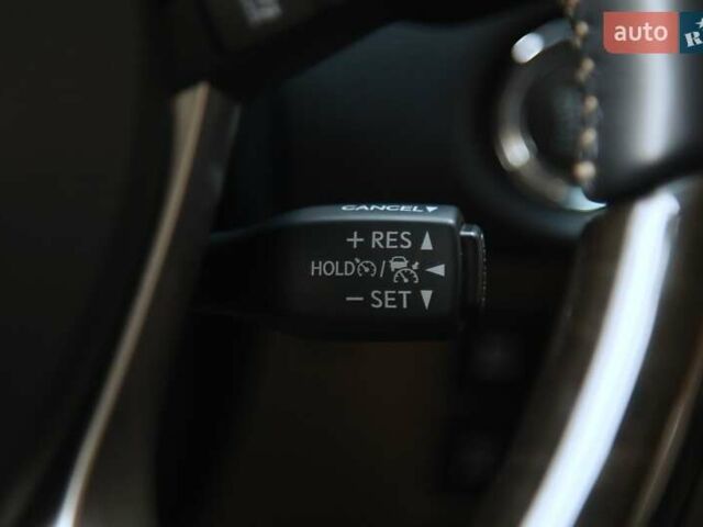 Сірий Лексус ГХ, об'ємом двигуна 4.61 л та пробігом 29 тис. км за 67000 $, фото 30 на Automoto.ua