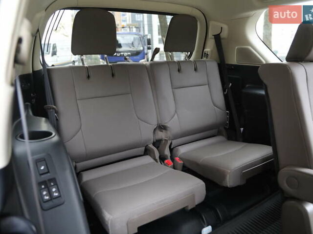 Сірий Лексус ГХ, об'ємом двигуна 4.61 л та пробігом 29 тис. км за 67000 $, фото 11 на Automoto.ua