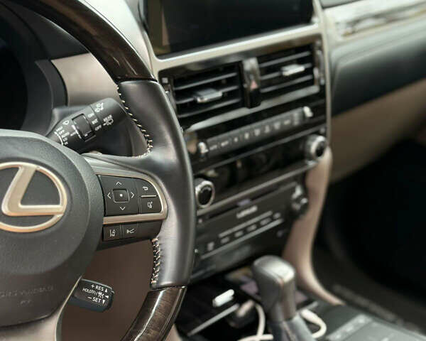 Лексус ГХ 2023 у Харкові на Automoto.ua Сірий Лексус ГХ, об'ємом двигуна 4.61 л та пробігом 29 тис. км за 69500 $, фото 14 на Automoto.ua