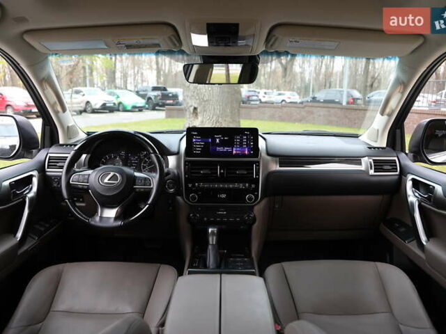 Сірий Лексус ГХ, об'ємом двигуна 4.61 л та пробігом 29 тис. км за 67000 $, фото 15 на Automoto.ua