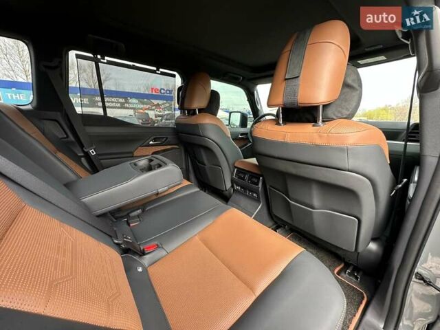 Серый Лексус ГХ, объемом двигателя 3.5 л и пробегом 12 тыс. км за 106500 $, фото 71 на Automoto.ua