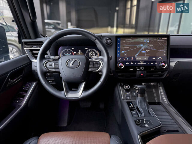 Сірий Лексус ГХ, об'ємом двигуна 3.45 л та пробігом 4 тис. км за 101200 $, фото 20 на Automoto.ua