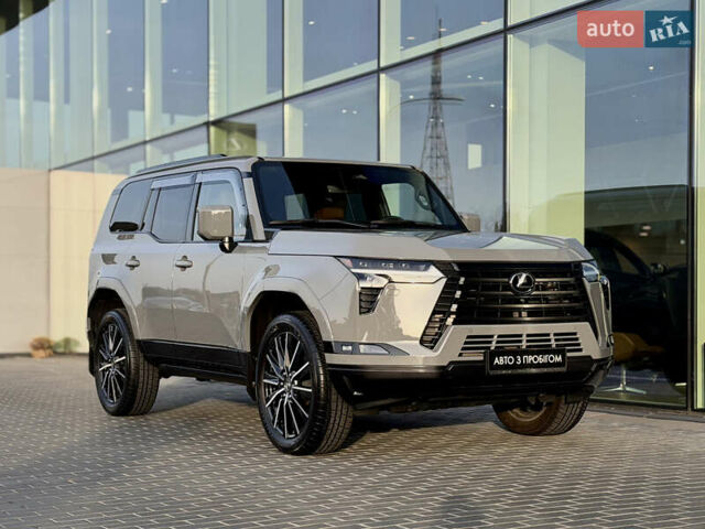 Сірий Лексус ГХ, об'ємом двигуна 3.45 л та пробігом 4 тис. км за 101200 $, фото 6 на Automoto.ua
