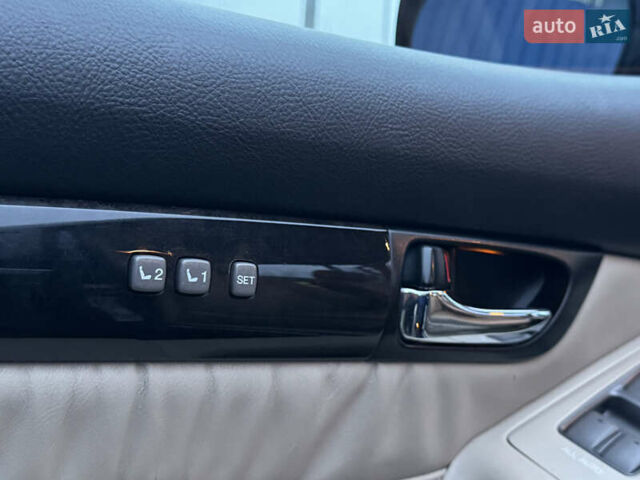 Синий Лексус ГХ, объемом двигателя 4.6 л и пробегом 163 тыс. км за 17700 $, фото 27 на Automoto.ua