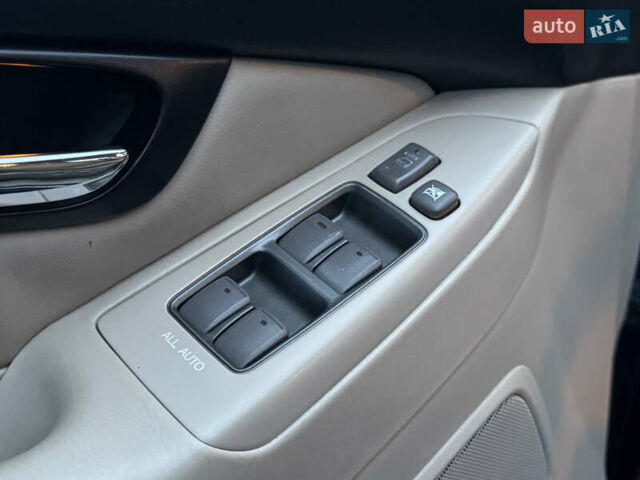 Синий Лексус ГХ, объемом двигателя 4.6 л и пробегом 163 тыс. км за 17700 $, фото 26 на Automoto.ua