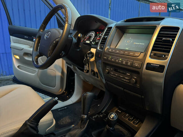 Синий Лексус ГХ, объемом двигателя 4.6 л и пробегом 163 тыс. км за 17700 $, фото 43 на Automoto.ua