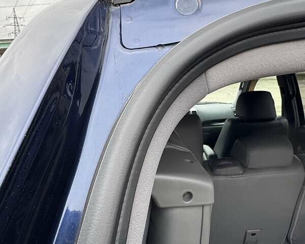 Синий Лексус ГХ, объемом двигателя 4.7 л и пробегом 74 тыс. км за 30999 $, фото 108 на Automoto.ua