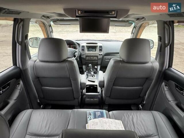 Синий Лексус ГХ, объемом двигателя 4.7 л и пробегом 74 тыс. км за 30999 $, фото 111 на Automoto.ua