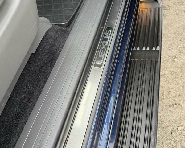 Синий Лексус ГХ, объемом двигателя 4.7 л и пробегом 74 тыс. км за 30999 $, фото 73 на Automoto.ua