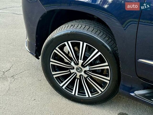 Лексус ГХ 2017 у Києві на Automoto.ua Синій Лексус ГХ, об'ємом двигуна 4.61 л та пробігом 350 тис. км за 37200 $, фото 15 на Automoto.ua