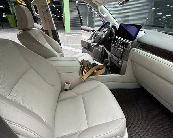 Синий Лексус ГХ, объемом двигателя 4.61 л и пробегом 94 тыс. км за 44500 $, фото 63 на Automoto.ua