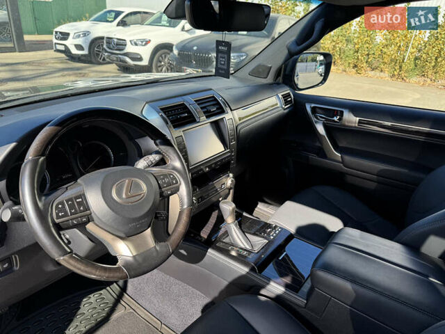 Лексус ГХ 2021 у Києві на Automoto.ua Синій Лексус ГХ, об'ємом двигуна 4.61 л та пробігом 34 тис. км за 69900 $, фото 6 на Automoto.ua