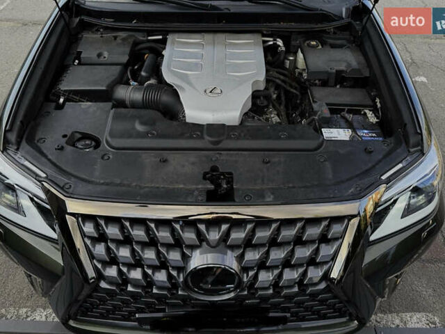 Зеленый Лексус ГХ, объемом двигателя 4.6 л и пробегом 46 тыс. км за 61000 $, фото 3 на Automoto.ua