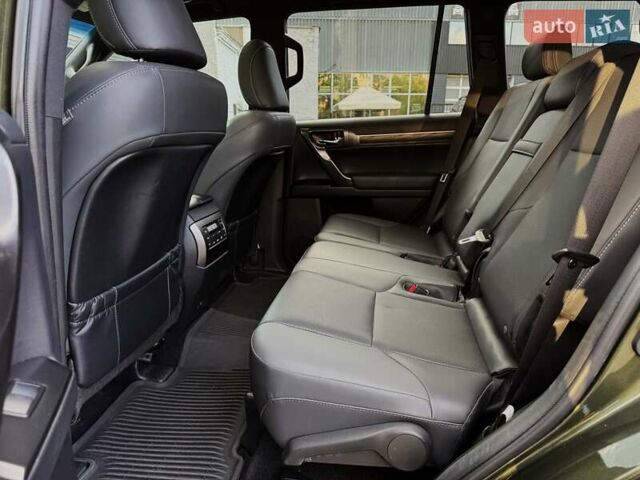 Лексус ГХ 2021 у Києві на Automoto.ua Зелений Лексус ГХ, об'ємом двигуна 4.61 л та пробігом 40 тис. км за 53999 $, фото 33 на Automoto.ua