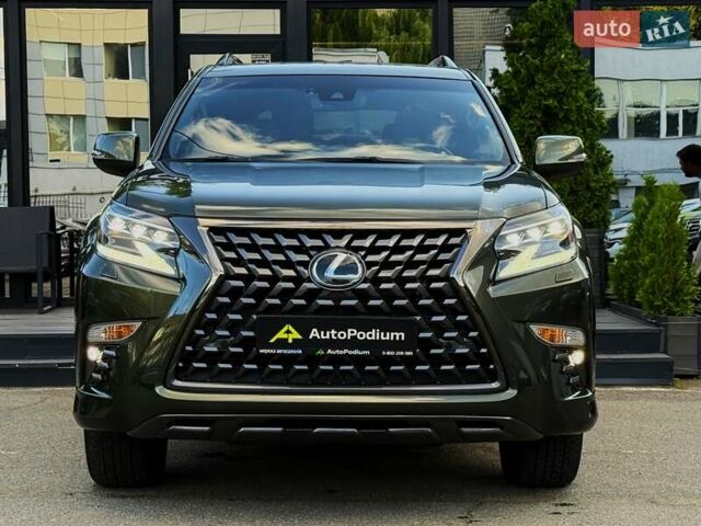 Лексус ГХ 2021 у Києві на Automoto.ua Зелений Лексус ГХ, об'ємом двигуна 4.61 л та пробігом 40 тис. км за 53999 $, фото 1 на Automoto.ua