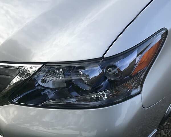 Сірий Лексус ХС, об'ємом двигуна 2.36 л та пробігом 207 тис. км за 13900 $, фото 5 на Automoto.ua