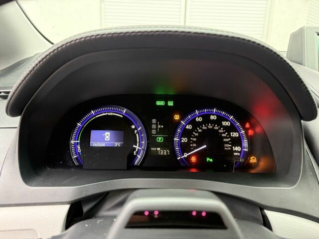 Серый Лексус ХС, объемом двигателя 2.4 л и пробегом 150 тыс. км за 10900 $, фото 8 на Automoto.ua