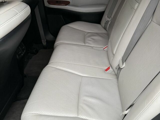 Серый Лексус ХС, объемом двигателя 2.4 л и пробегом 150 тыс. км за 10900 $, фото 9 на Automoto.ua