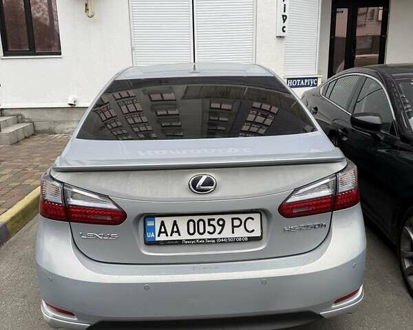 Сірий Лексус ХС, об'ємом двигуна 2.4 л та пробігом 150 тис. км за 10900 $, фото 3 на Automoto.ua