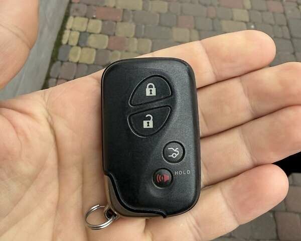 Сірий Лексус ХС, об'ємом двигуна 2.4 л та пробігом 150 тис. км за 10900 $, фото 14 на Automoto.ua