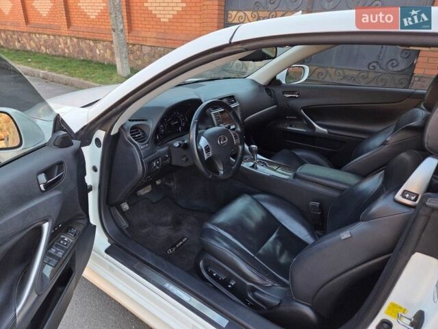 Білий Лексус ІС, об'ємом двигуна 2.5 л та пробігом 158 тис. км за 17500 $, фото 41 на Automoto.ua