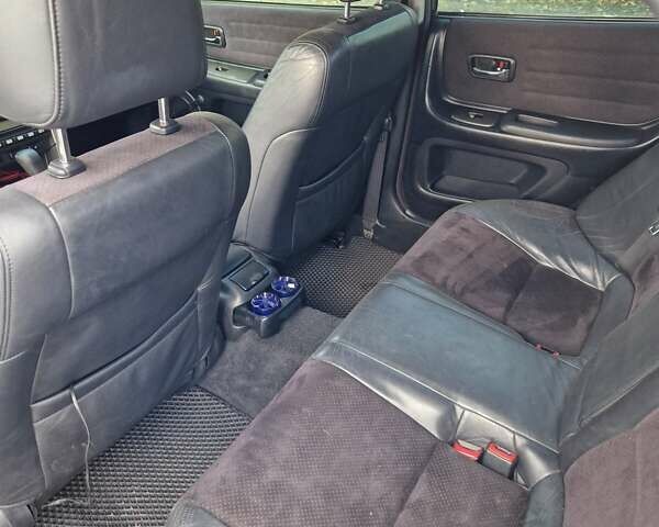 Білий Лексус ІС, об'ємом двигуна 1.99 л та пробігом 402 тис. км за 5300 $, фото 10 на Automoto.ua