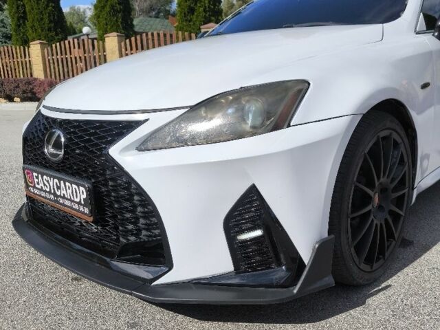 Білий Лексус ІС, об'ємом двигуна 0 л та пробігом 270 тис. км за 5499 $, фото 8 на Automoto.ua