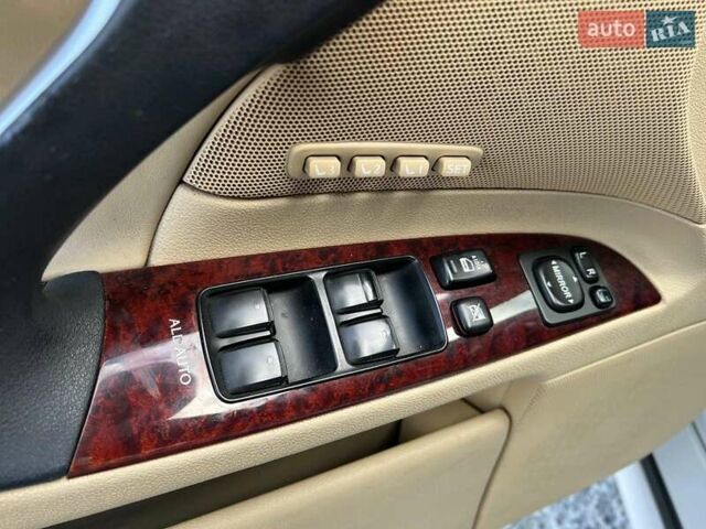 Білий Лексус ІС, об'ємом двигуна 2.2 л та пробігом 351 тис. км за 8990 $, фото 15 на Automoto.ua