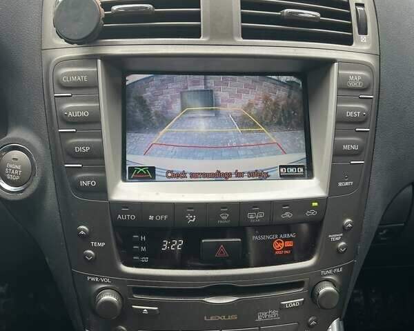 Білий Лексус ІС, об'ємом двигуна 2.23 л та пробігом 254 тис. км за 9199 $, фото 12 на Automoto.ua