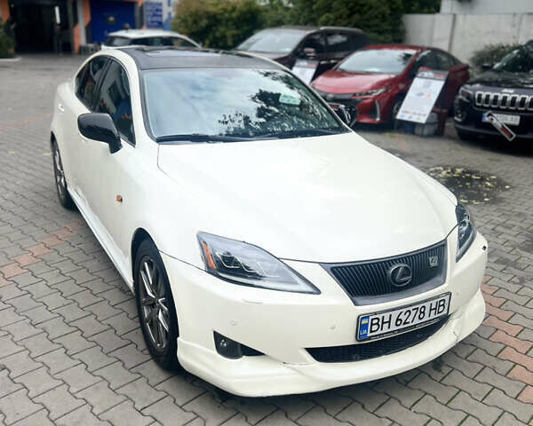 Білий Лексус ІС, об'ємом двигуна 2.5 л та пробігом 177 тис. км за 6800 $, фото 2 на Automoto.ua