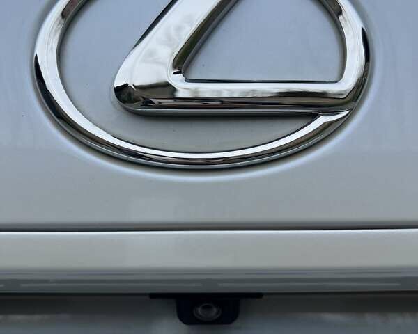 Белый Лексус ИС, объемом двигателя 2.23 л и пробегом 254 тыс. км за 9199 $, фото 4 на Automoto.ua