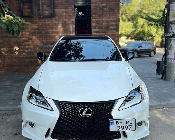 Белый Лексус ИС, объемом двигателя 3.46 л и пробегом 212 тыс. км за 12300 $, фото 3 на Automoto.ua