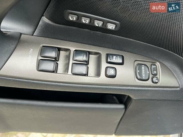 Білий Лексус ІС, об'ємом двигуна 2.23 л та пробігом 254 тис. км за 9199 $, фото 9 на Automoto.ua