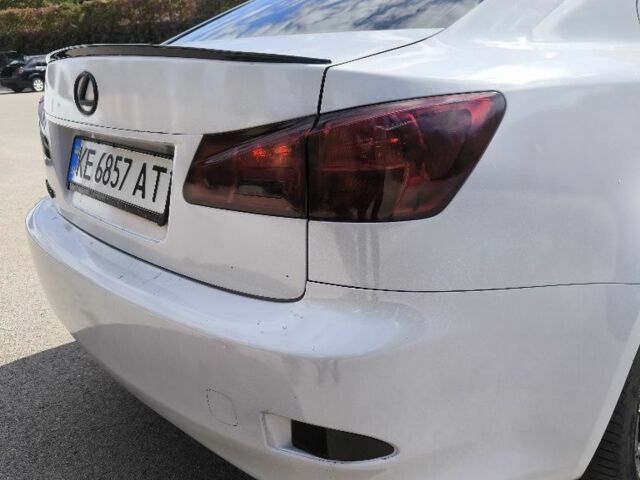 Білий Лексус ІС, об'ємом двигуна 0 л та пробігом 270 тис. км за 5499 $, фото 9 на Automoto.ua