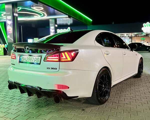 Белый Лексус ИС, объемом двигателя 3.46 л и пробегом 212 тыс. км за 12300 $, фото 11 на Automoto.ua