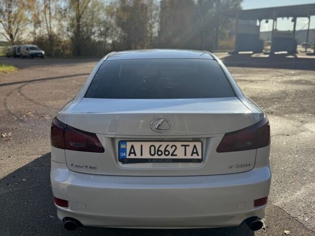 Білий Лексус ІС, об'ємом двигуна 2.5 л та пробігом 136 тис. км за 9500 $, фото 5 на Automoto.ua