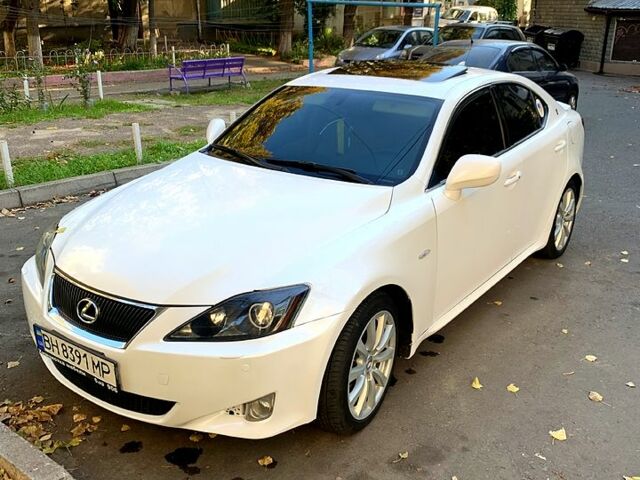 Білий Лексус ІС, об'ємом двигуна 3 л та пробігом 292 тис. км за 8600 $, фото 4 на Automoto.ua